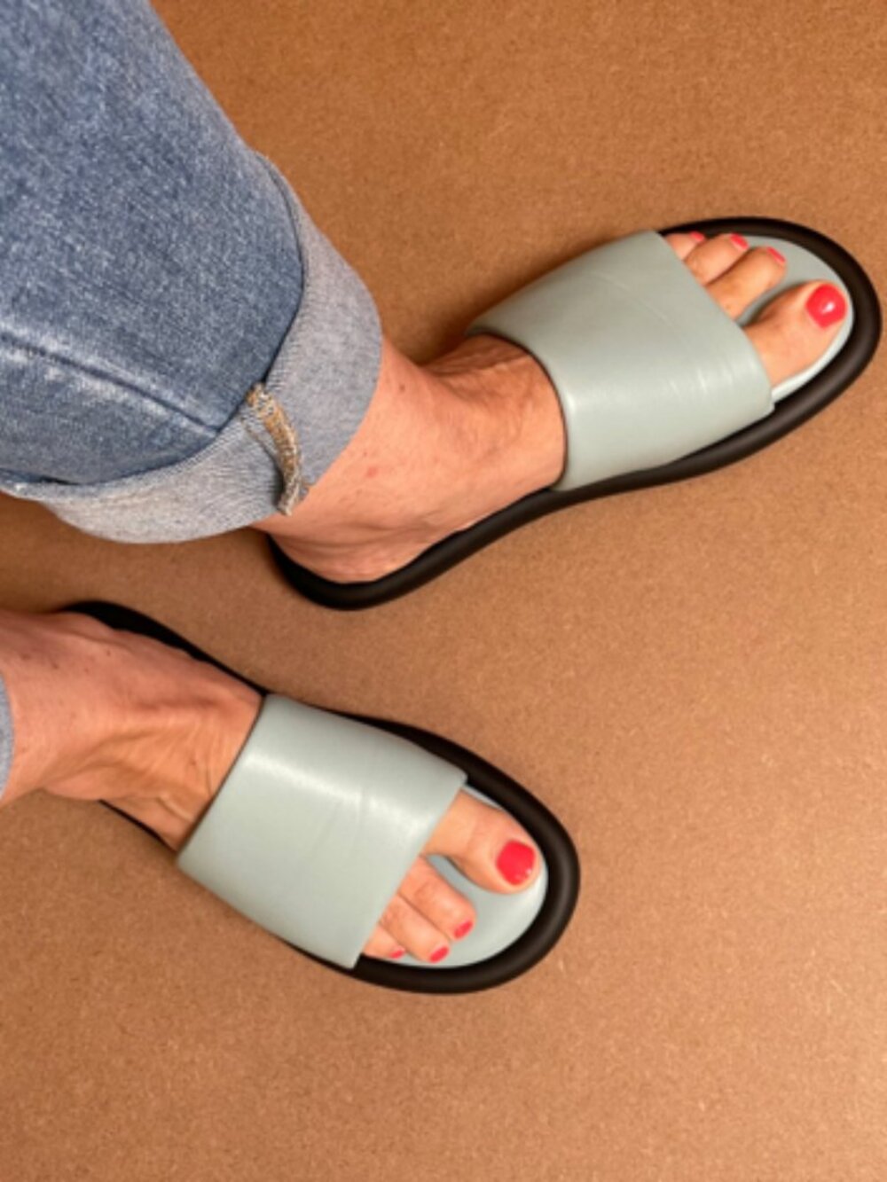 New Italeau Giorgia Slides Teal Cushioned Leather Made in Italy Size 11 - Picture 9 of 11